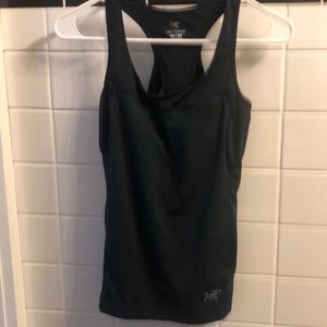 Arc’teryx tank